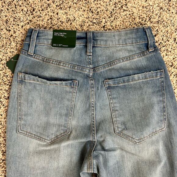 NWT Wild Fable Womens Super High Rise Jeans Slim Straight Size 00 Distressed - Picture 5 of 7